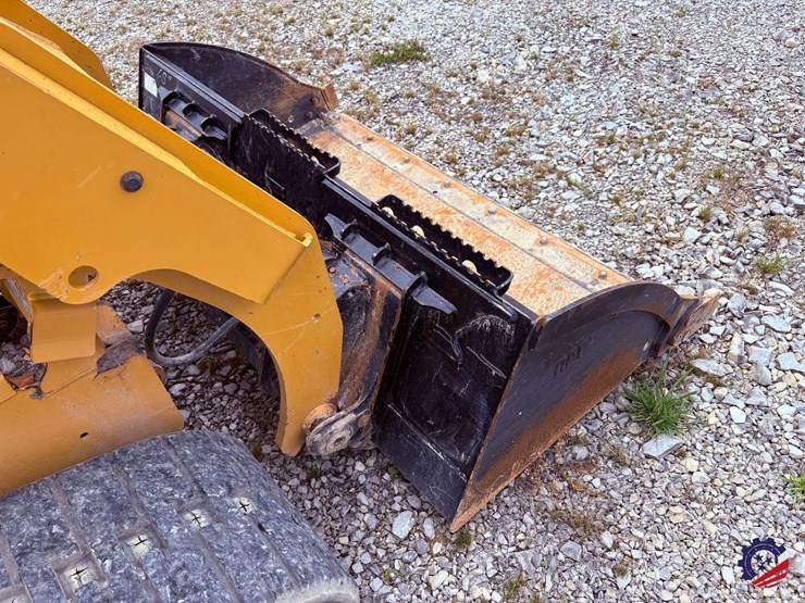 2018-cat-259-skid-steer-image-38