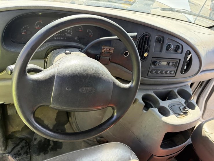 2001-ford-e350-sd-image-12