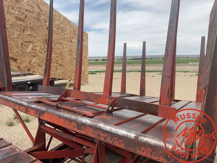 new-holland-1030-image-15