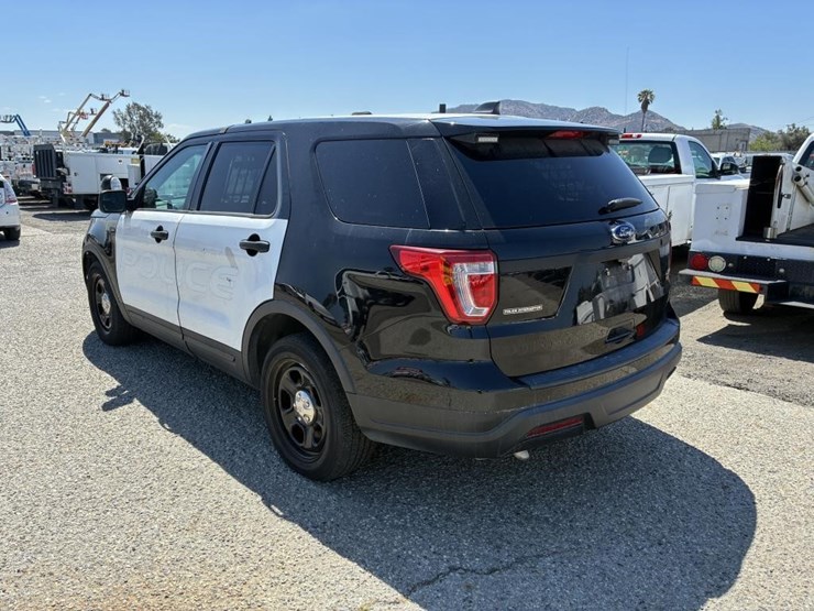 2018-ford-explorer-police-interceptor-image-4