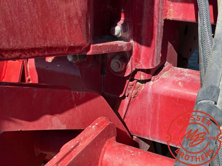 spudnik-8210-10-row-specialty-planter-image-13