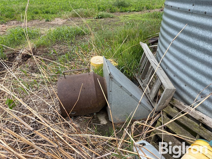 butler-18’-diameter-grain-bin-image-11