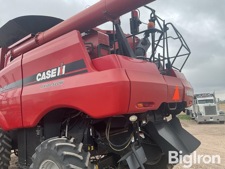 2011-case-ih-8120-image-20