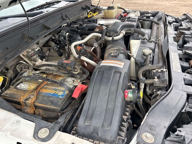 2015-ford-f550-image-18