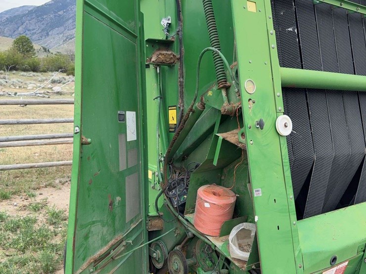 john-deere-535-image-11