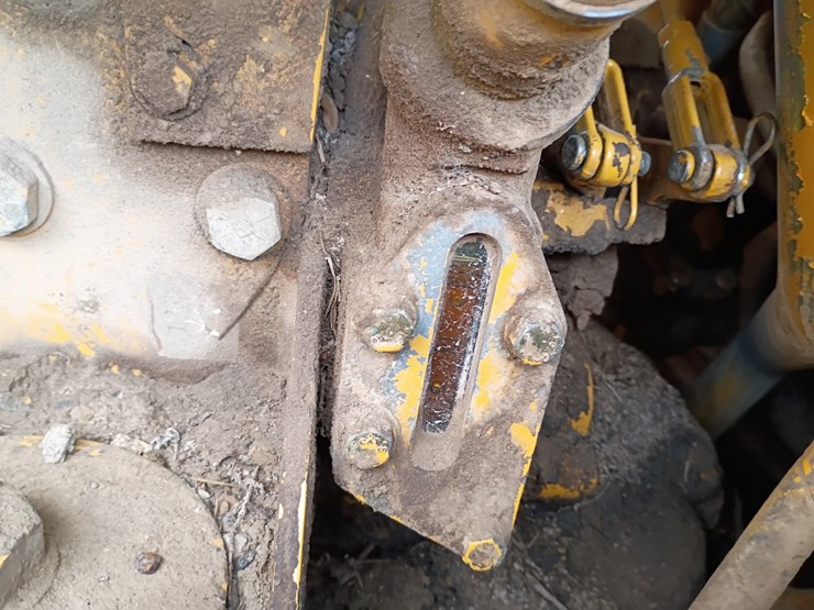 caterpillar-963b-image-31