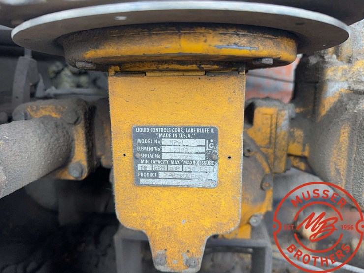 1998-freightliner-fl70-image-20