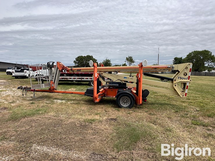2012-jlg-t500j-image-8