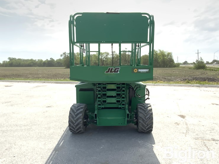 2017-jlg-260mrt-image-2