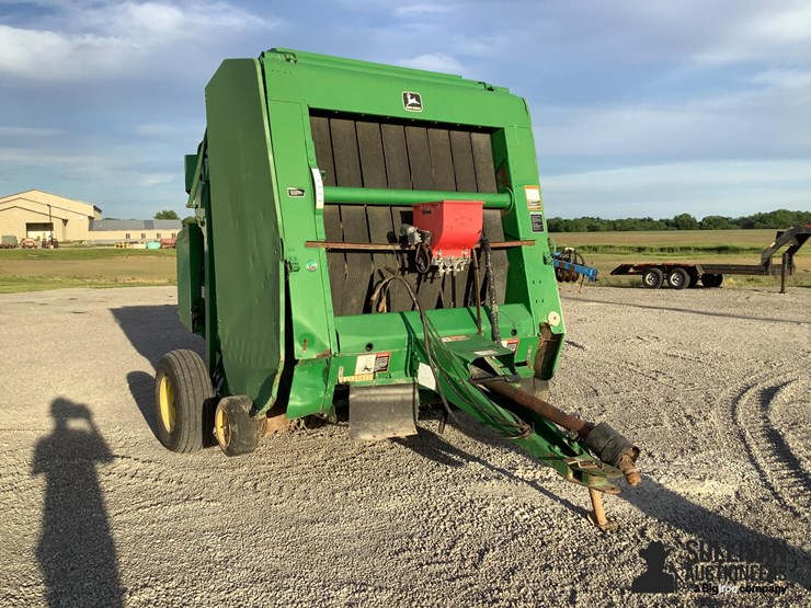 john-deere-566-image-3