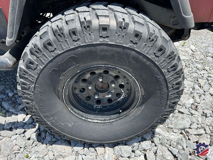 1994-jeep-wrangler-image-6
