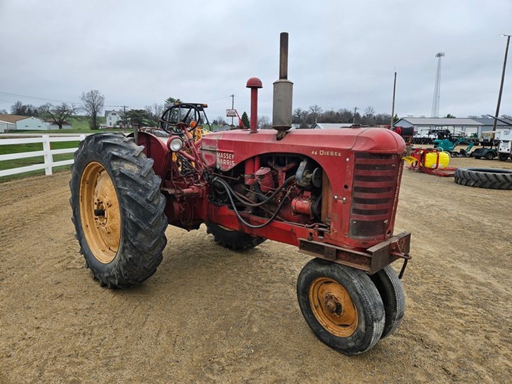 massey-ferguson-44-image-7