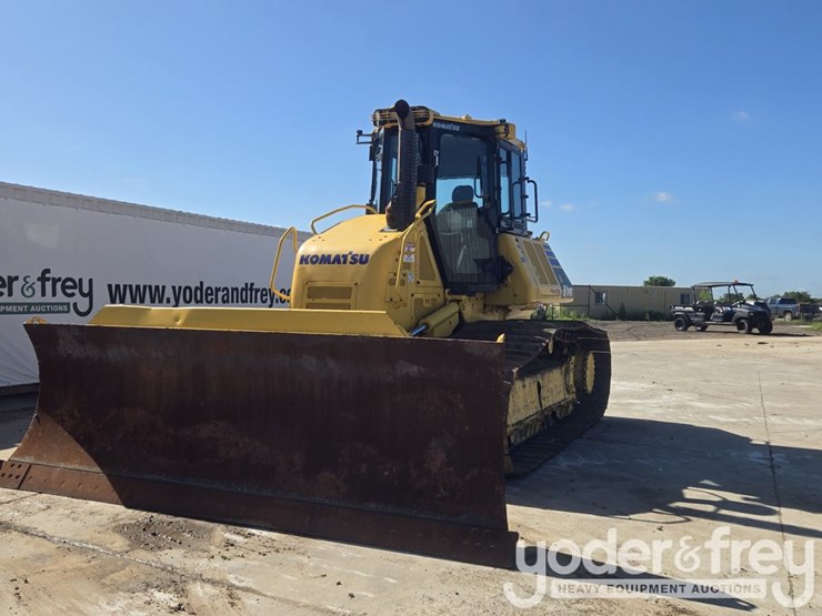 2022-komatsu-d61px-24-image-1