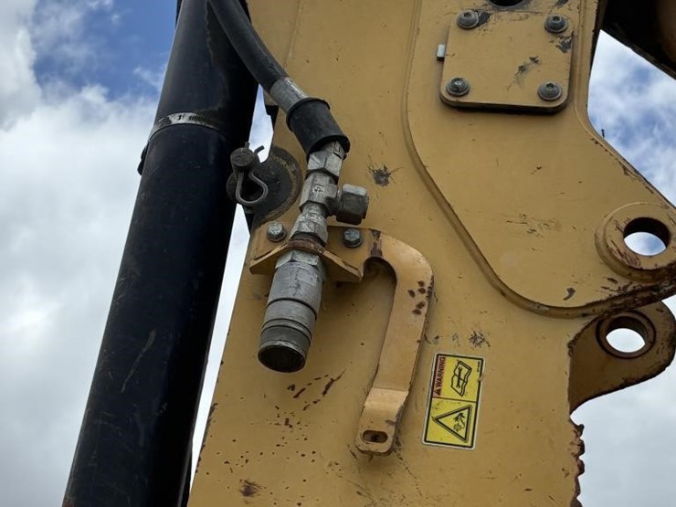2008-caterpillar-430e-image-18