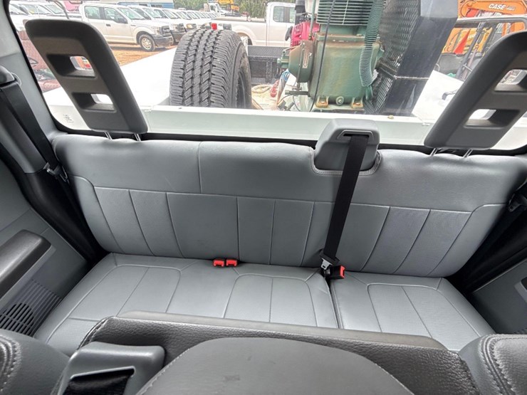2016-ford-f350-image-18