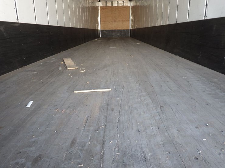 2021-stoughton-van-image-15