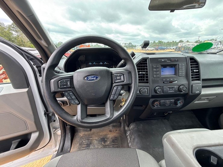 2019-ford-f150-image-10