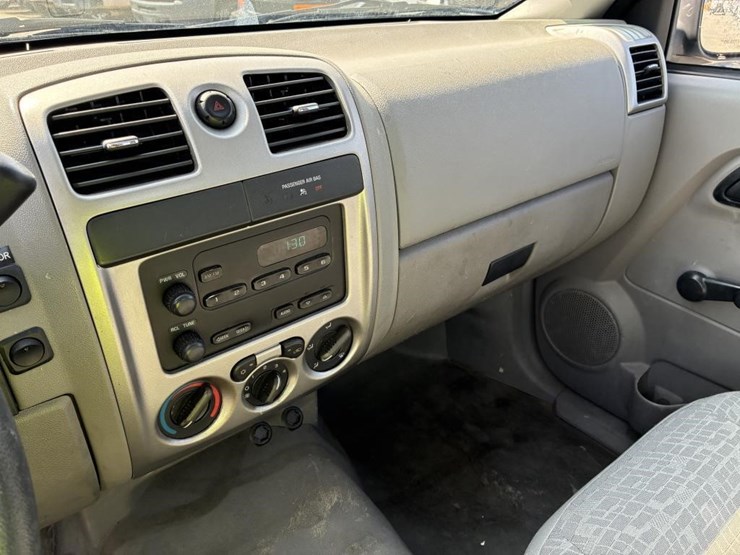 2007-chevrolet-colorado-image-15