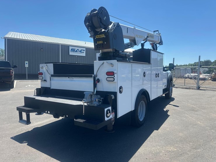 2026-ford-f550-xl-image-12