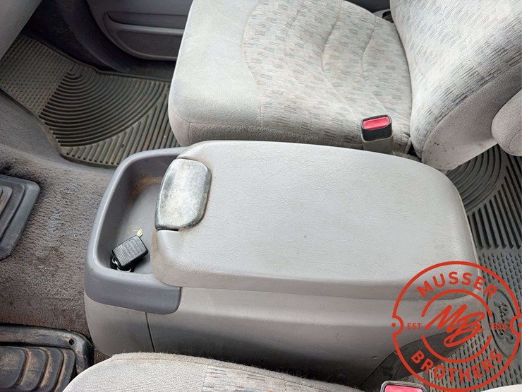 1999-ford-f450-image-35
