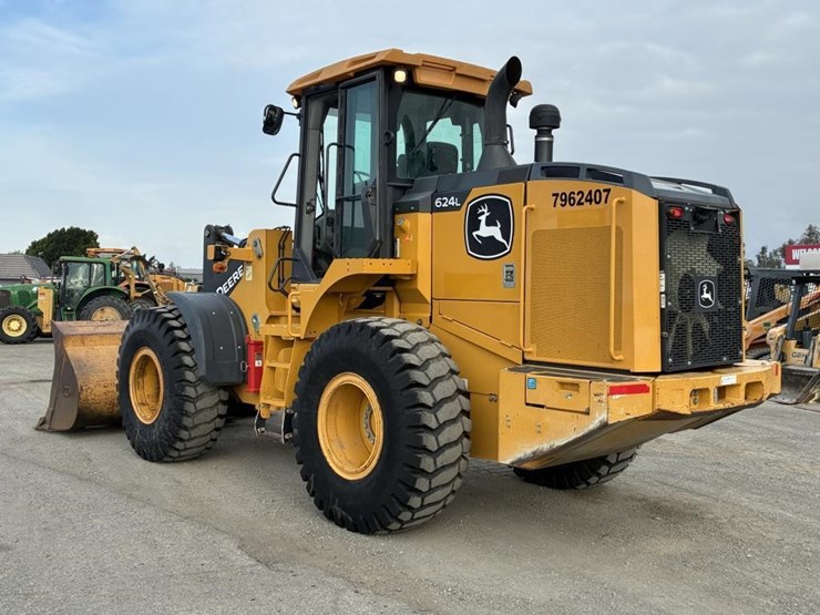 2020-deere-624l-image-4