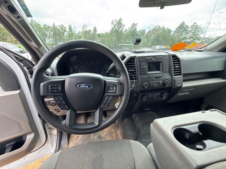 2018-ford-f150-image-17