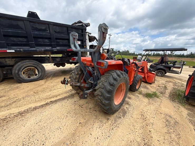 kubota-l2800-image-4