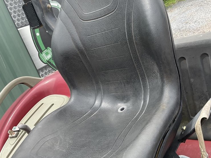2005-case-ih-dx40-image-11