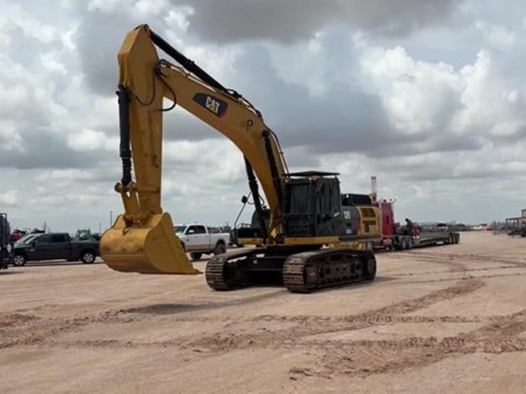 2022-caterpillar-336d2-image-1