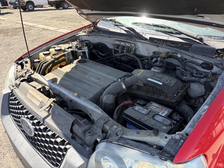 2007-ford-escape-hybrid-image-7