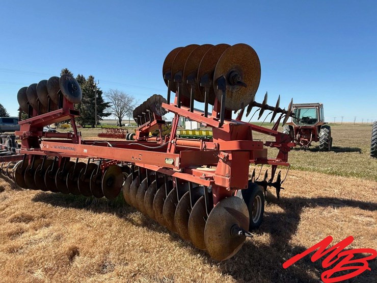 international-485-image-4