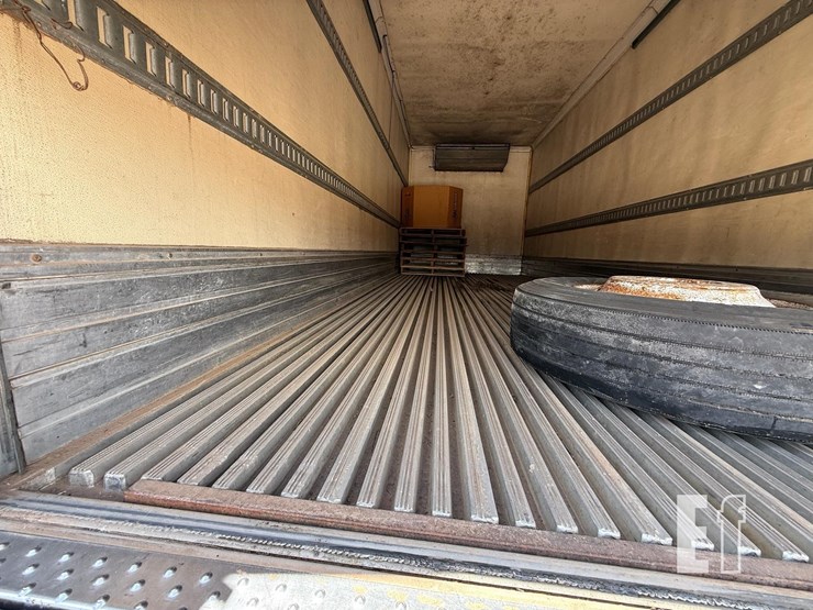 2007-international-durastar-4300-image-10