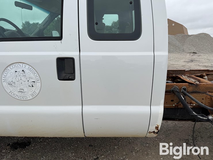 2006-ford-f350-image-15