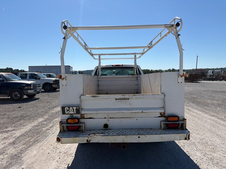 2005-chevrolet-2500hd-image-5