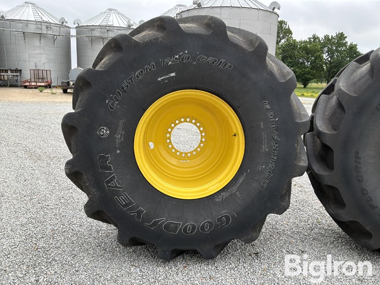 john-deere-r-image-18