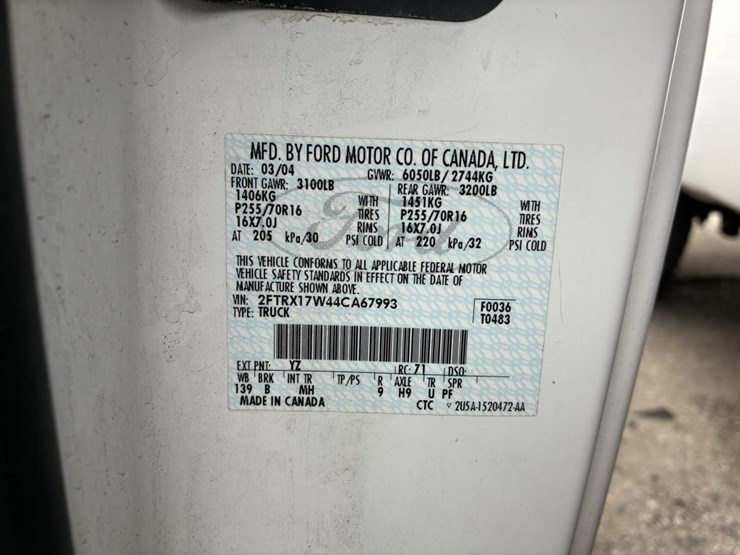 2004-ford-f150-xl-image-21