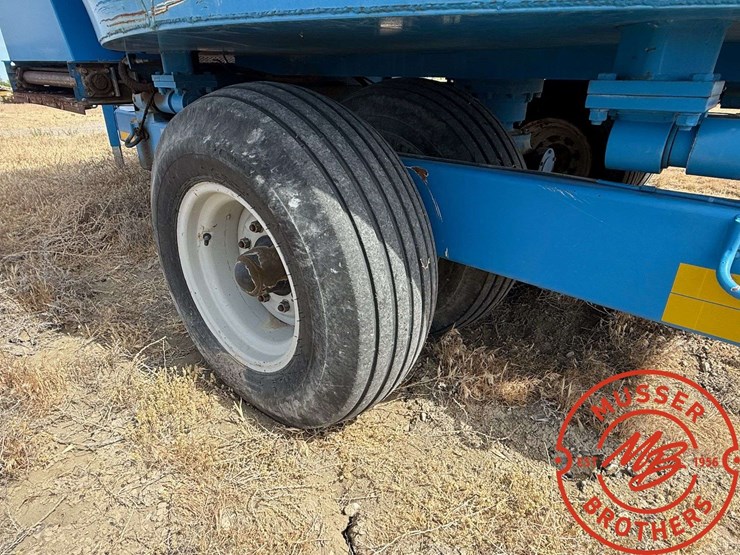 patz-v615-vertical-feed/mixer-wagon-image-12