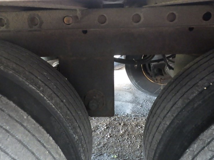 2005-utility-4000d-x-image-15
