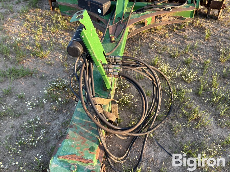 2014-john-deere-2620-image-10