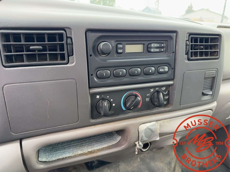 2000-ford-2000-image-13