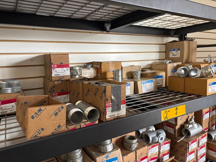 #4004-•-electrical-components---contents-of-three-shelving-sections-image-11