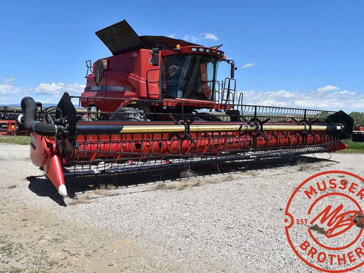 2011-case-ih-3020-image-5