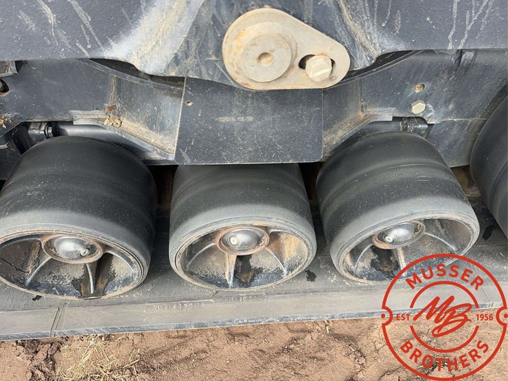2016-case-ih-2016-image-28