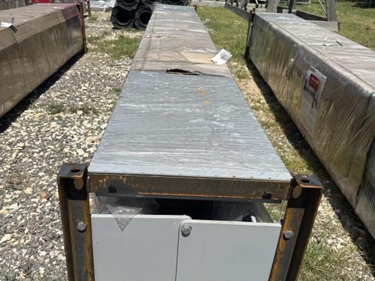 #113-•-four-post-car-lift---grey---fppl-image-1