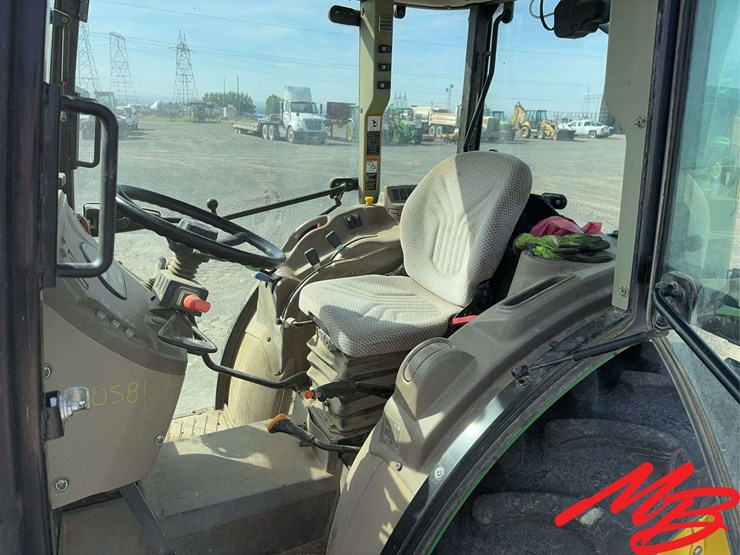 2017-john-deere-5090gn-image-24