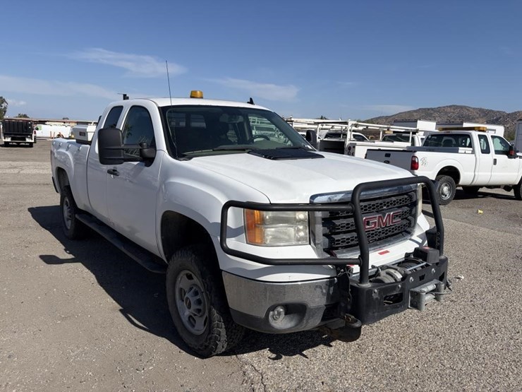 2012-gmc-2500hd-image-2