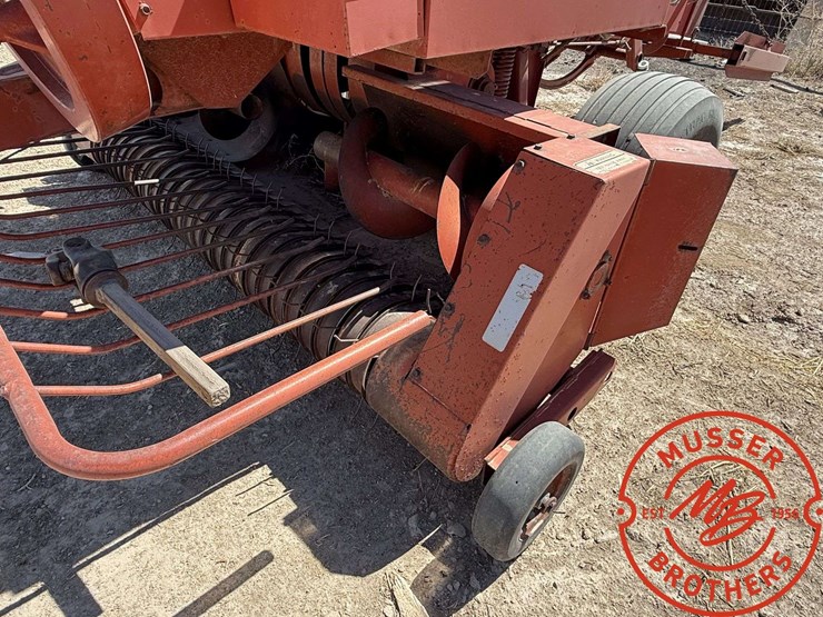 hesston-4655-image-8