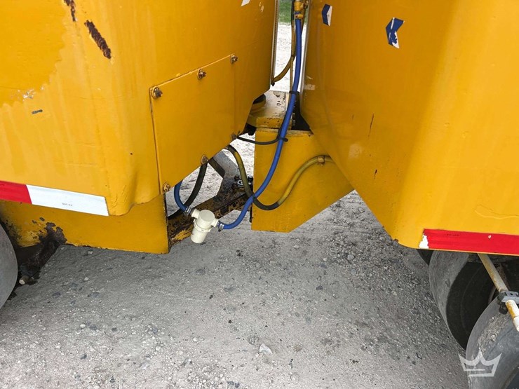 2000-bomag-bw11rh-image-17