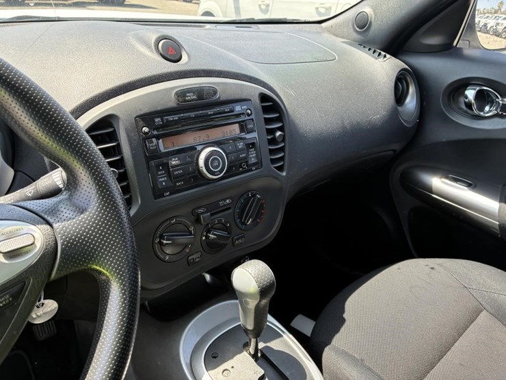 2013-nissan-juke-image-18
