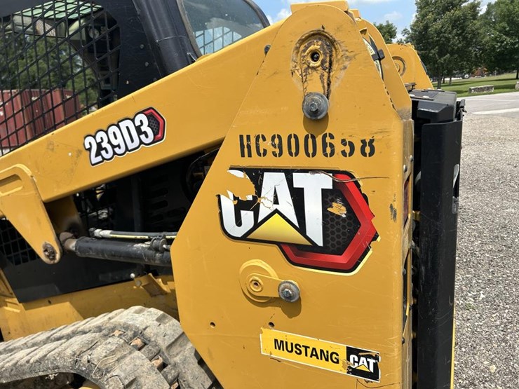 caterpillar-239d3-image-7